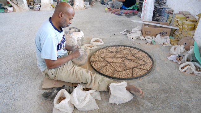 Fes - Mosaic artisans